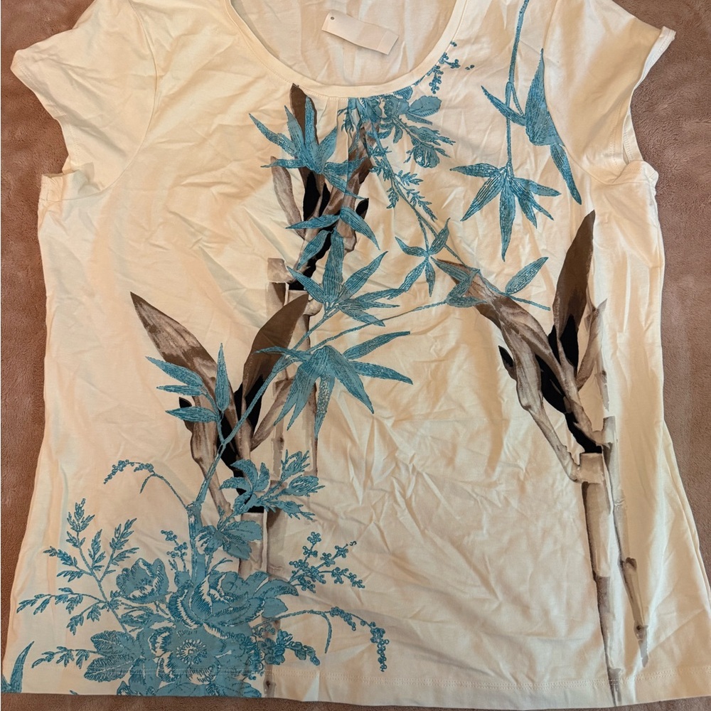 Talbots Cream and Blue Graphic Fitted Short Sleeve T-Shirt